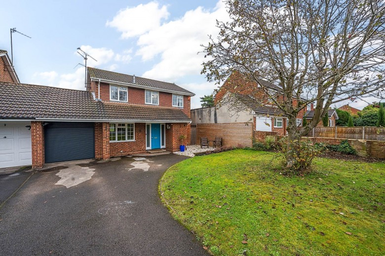 Click the photo for more details of Woosehill Lane, Wokingham